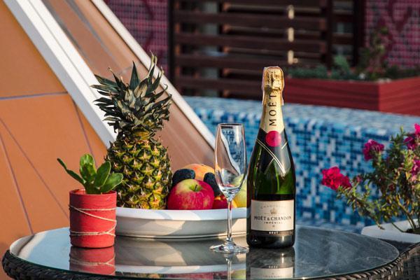 Pleasure Apartment Near Center Of Odessa المظهر الخارجي الصورة