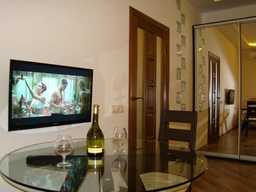 Pleasure Apartment Near Center Of Odessa المظهر الخارجي الصورة