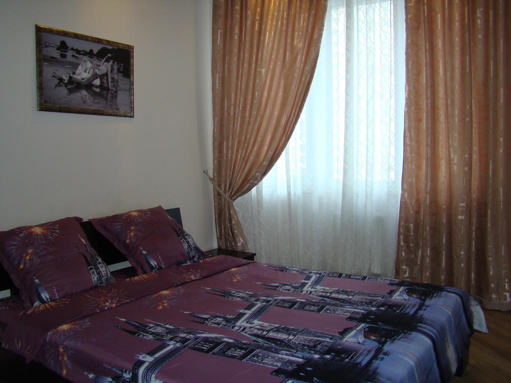 Pleasure Apartment Near Center Of Odessa المظهر الخارجي الصورة